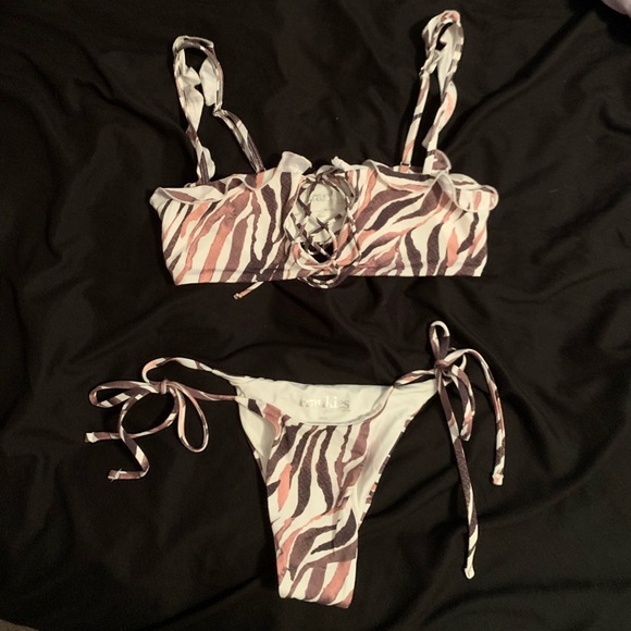 Frankie’s Bikinis - Mackenzie Top & Bottom - Tiger - Picture 5 of 5